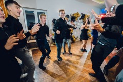 0201